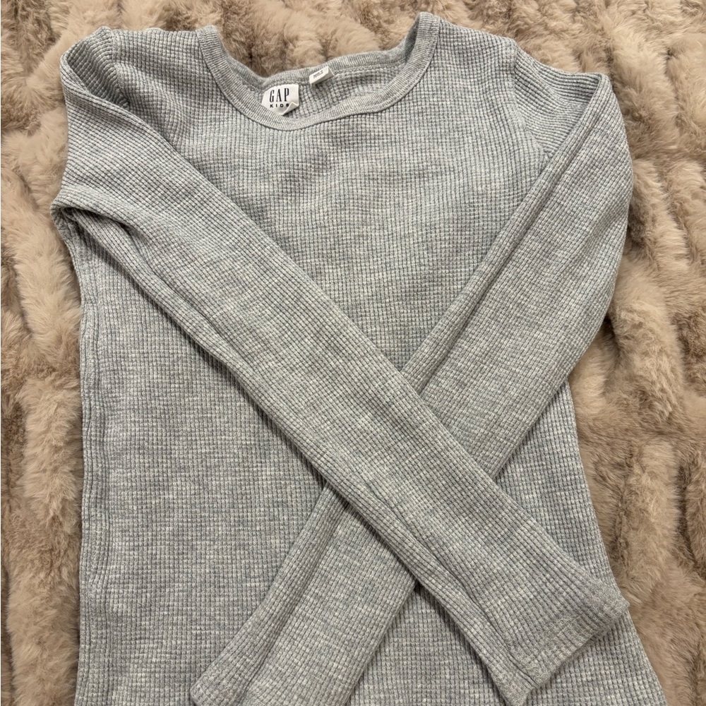 GAP kids gray long sleeve shirt